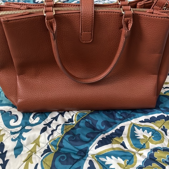 LAST CHANCE! Urban Expressions Bag! - Picture 2 of 13